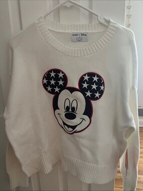 Old Navy White Crewneck Mickey Star Pullover
